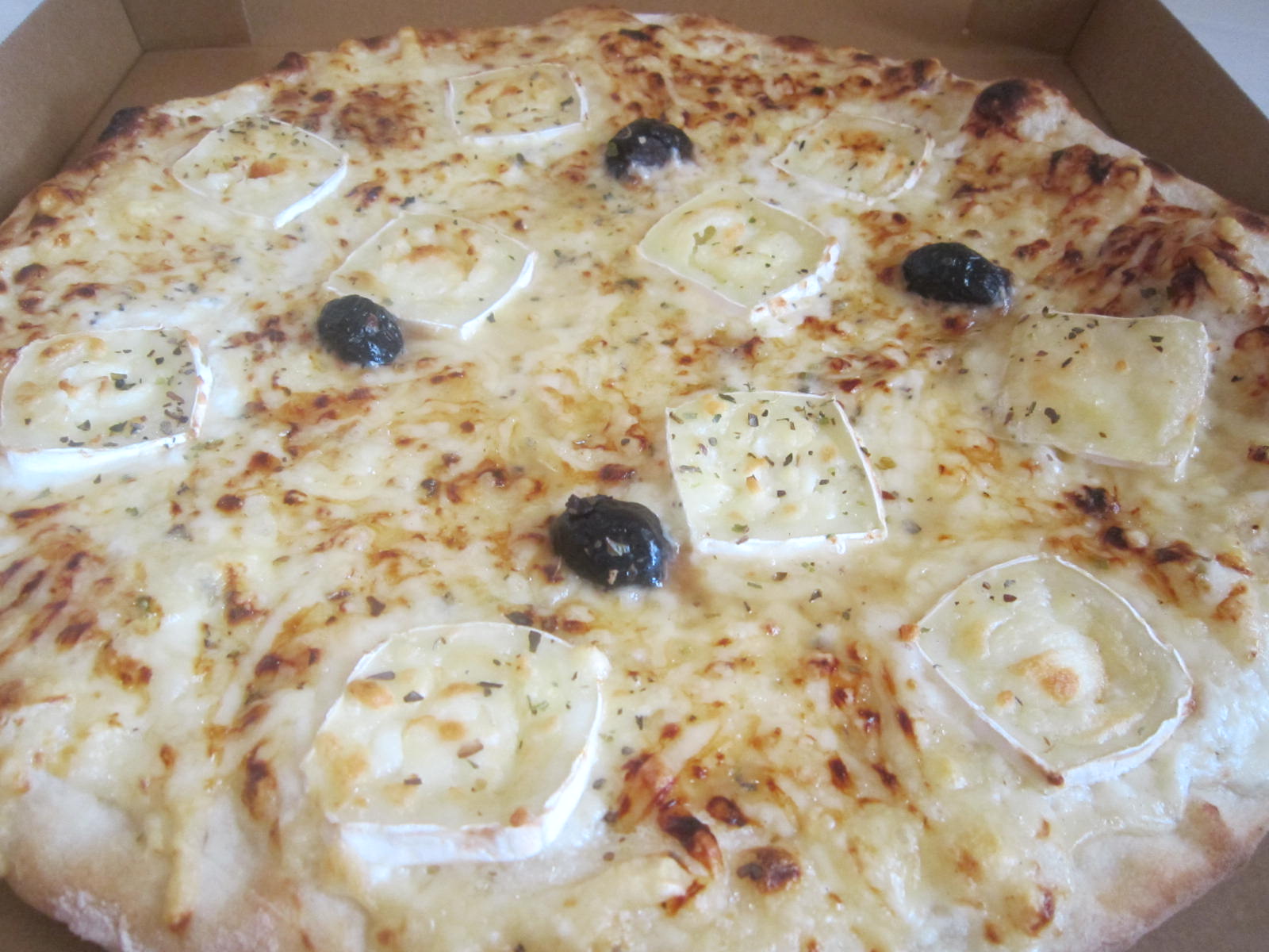 Livraison Pizzas Classiques Crème Fraîche Aix en Provence